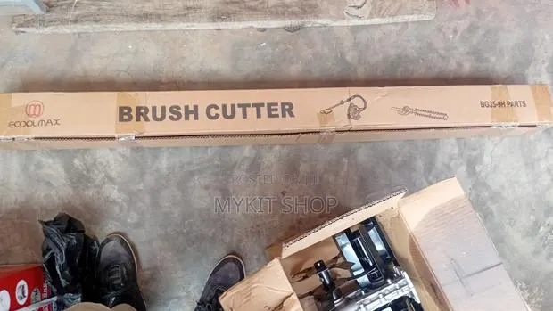 Brush Cutter Weeding Machine · Photo 3