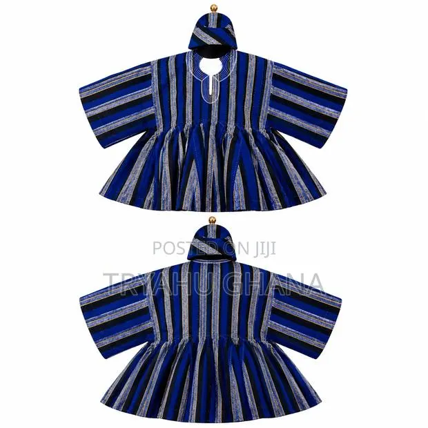 Premium Men's Handwoven Smocks for Sale at Tryahu · Photo 1