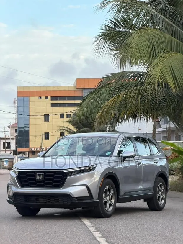 Honda CR-V LX AWD 2023 Silver · Photo 1