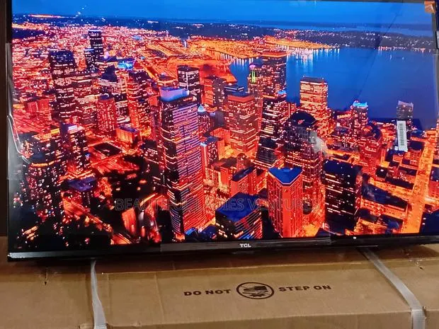 TCL 32” Smart Television With Stunning Picture Quality · Photo 1
