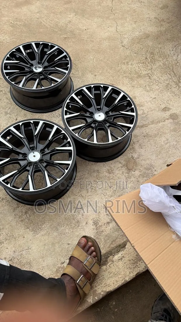 Home Used Corolla Rim 16 Neatt · Photo 1