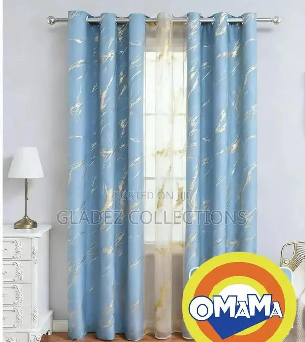2 in 1 Quality Pair Curtains · Photo 1