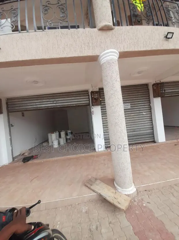 Newly Built Shop for Rent at Adenta Frahfrah · Photo 1