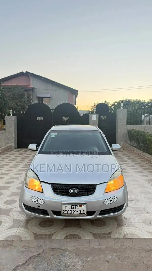 Kia Rio 1.5 LS 2009 Silver · Photo 1