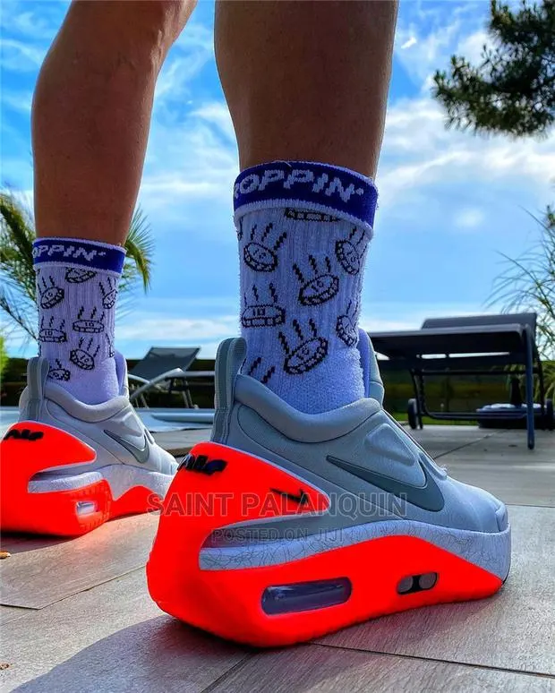 Nike Auto Adaptmax · Photo 1