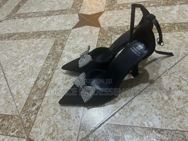 Medium Length Heels · Photo 1
