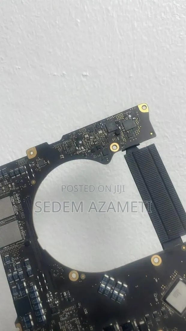 All Mac Logic Boards · Photo 1