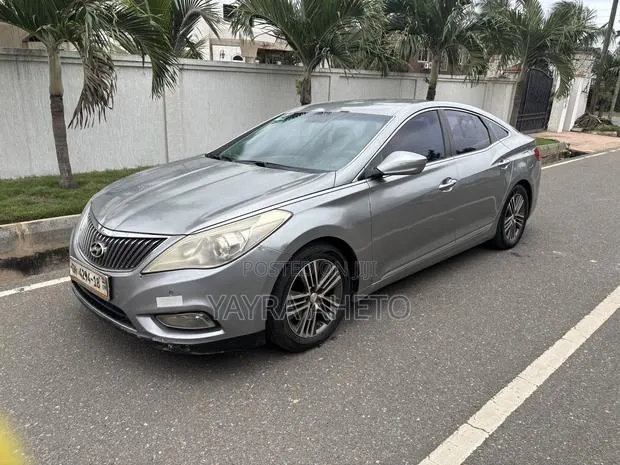 Hyundai Grandeur 2016 Silver · Photo 1