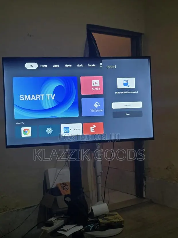 43 Inches Smart TV for Sale · Photo 1
