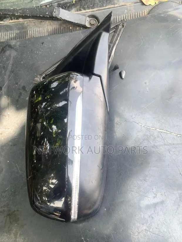 Acura RDX Side Mirro · Photo 1
