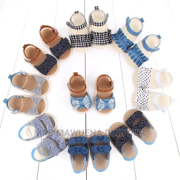 Kids Sandals · Photo 1