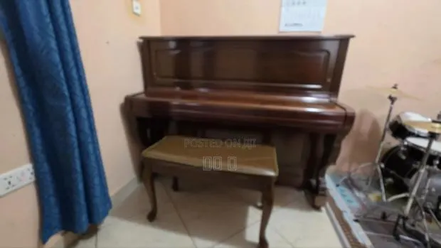 Upright Piano Youngchang South Korea · Photo 1