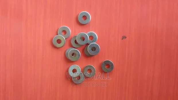 10m Flat Washer · Photo 1