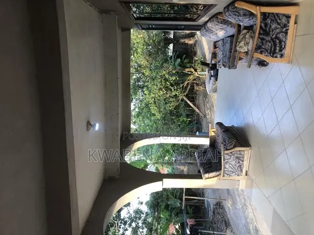 9bdrm House in Mark Estate At, Kumasi Metropolitan for sale · Photo 1