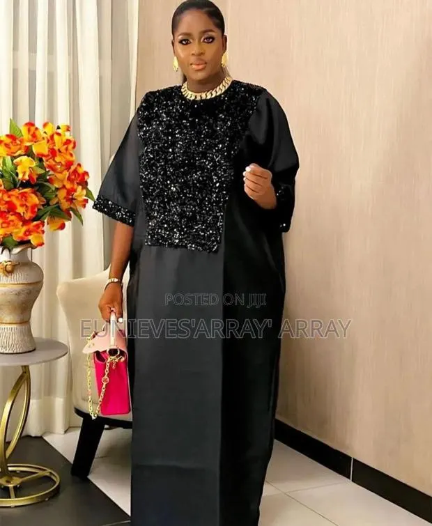 Ladies Black Dress · Photo 1