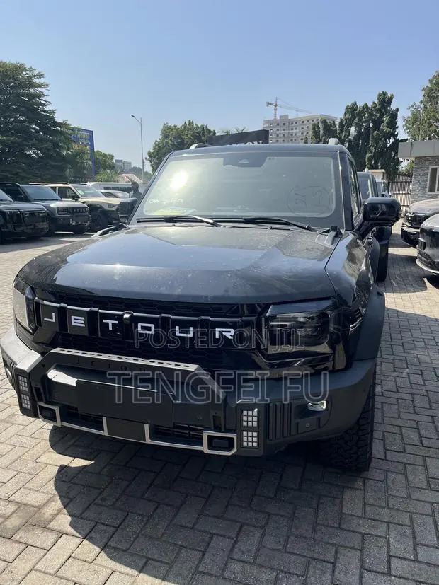 New Jetour T2 2.0 Petrol AWD 2024 Black · Photo 1