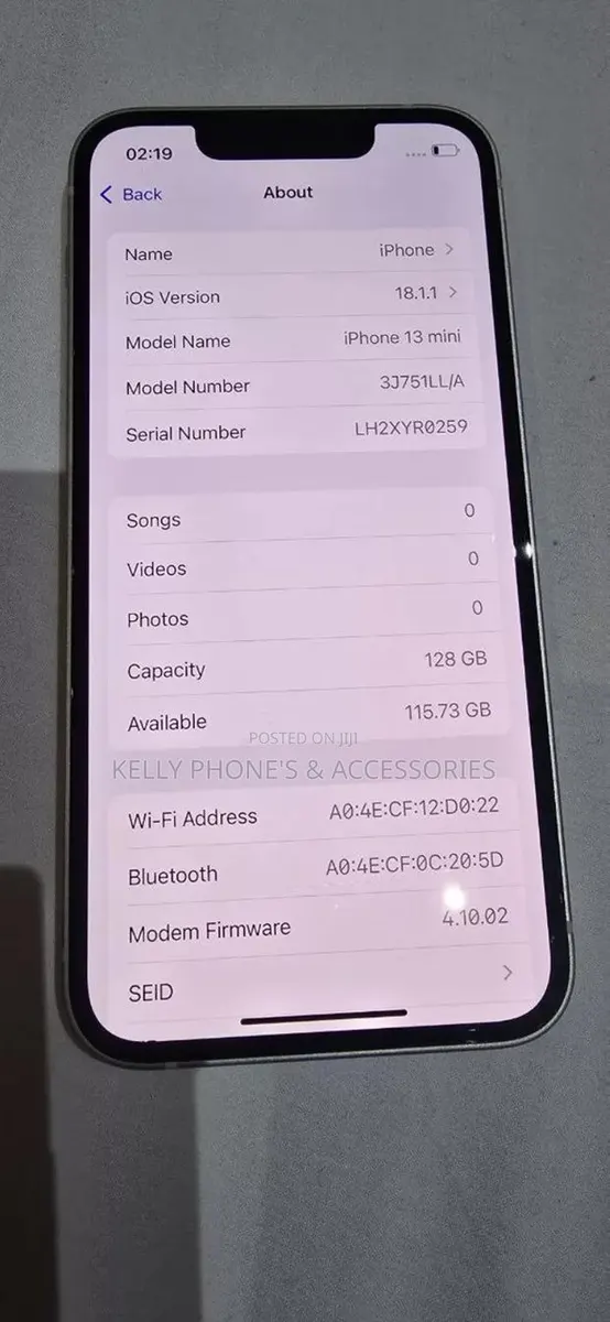 Apple iPhone 12 256 GB Red · Photo 1