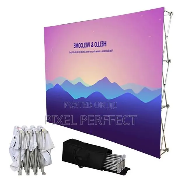 Backdrop Stand With Branding · Photo 1