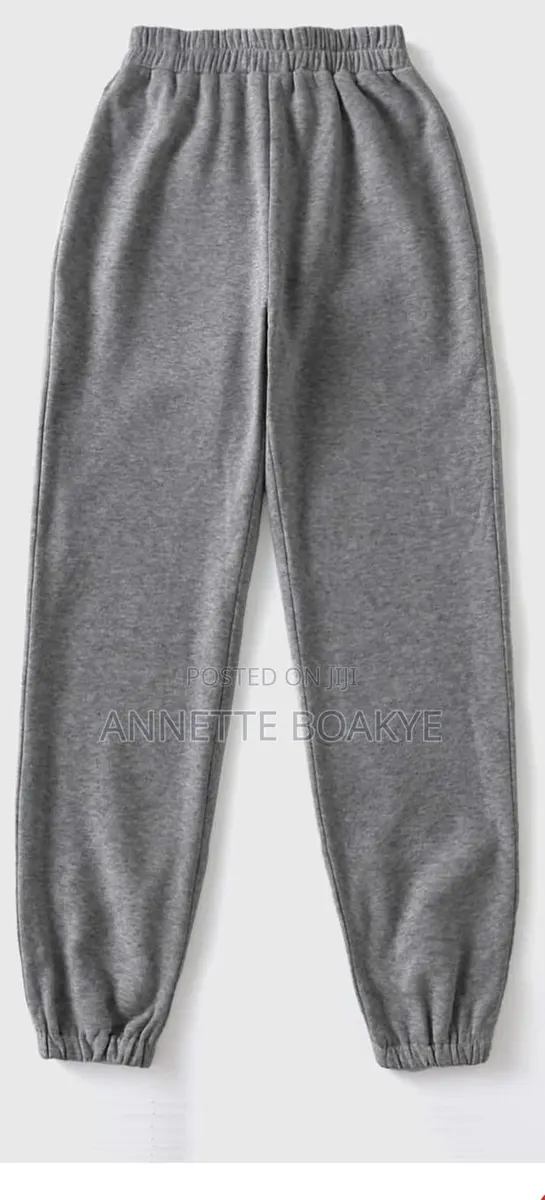 Joggers and Sweatpants · Photo 1