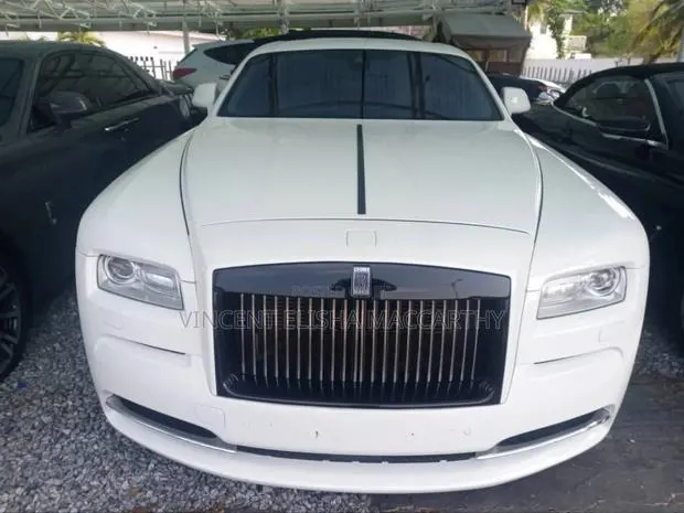 Rolls-Royce Phantom 2017 White · Photo 1