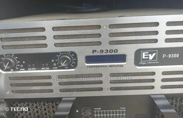 Ev-P 9300 Amplifier · Photo 1