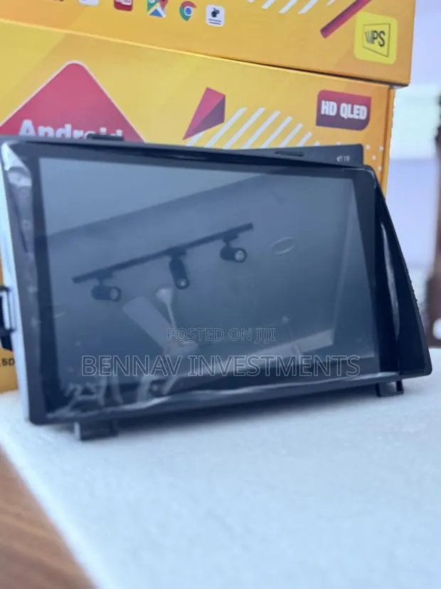 9-Inch Android CarPlay for Toyota Voxy 2008 to 2012 · Photo 1