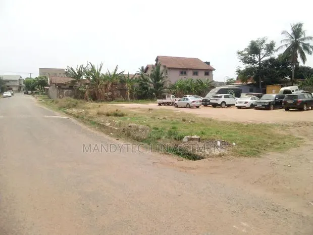Ideal Land for Commercial/Residential - Ashaley Botwe · Photo 1