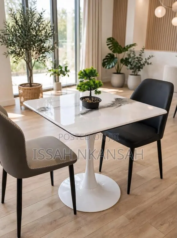 Dining Table With 3 Chairs · Photo 1