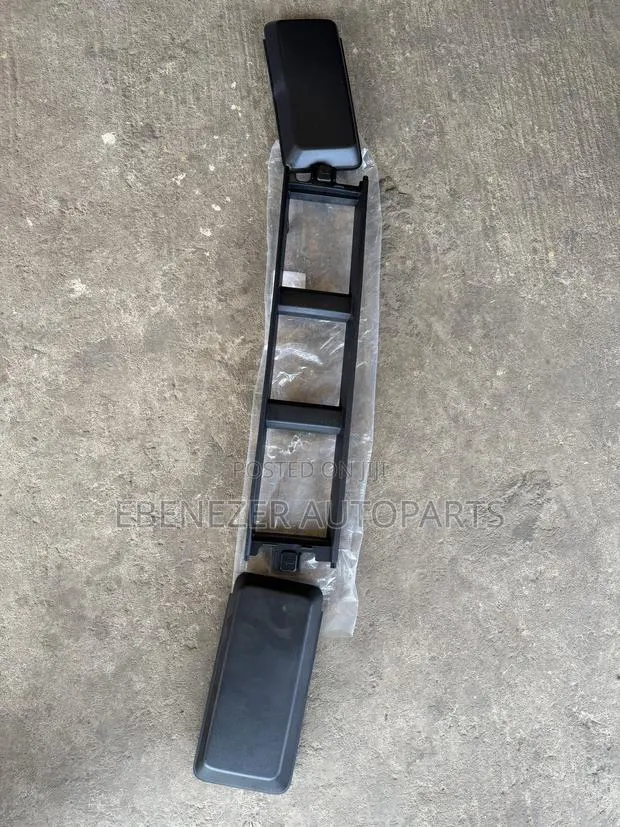 Ford F150 F-150 Front Bumper Grille 2018 2019 2020 · Photo 1