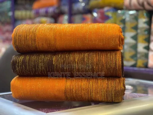 Silk Ombré Kente · Photo 1
