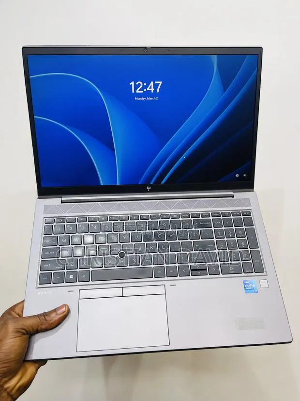 Laptop HP ZBook Firefly 15 G7 16GB Intel Core i7 SSD 256GB · Photo 1