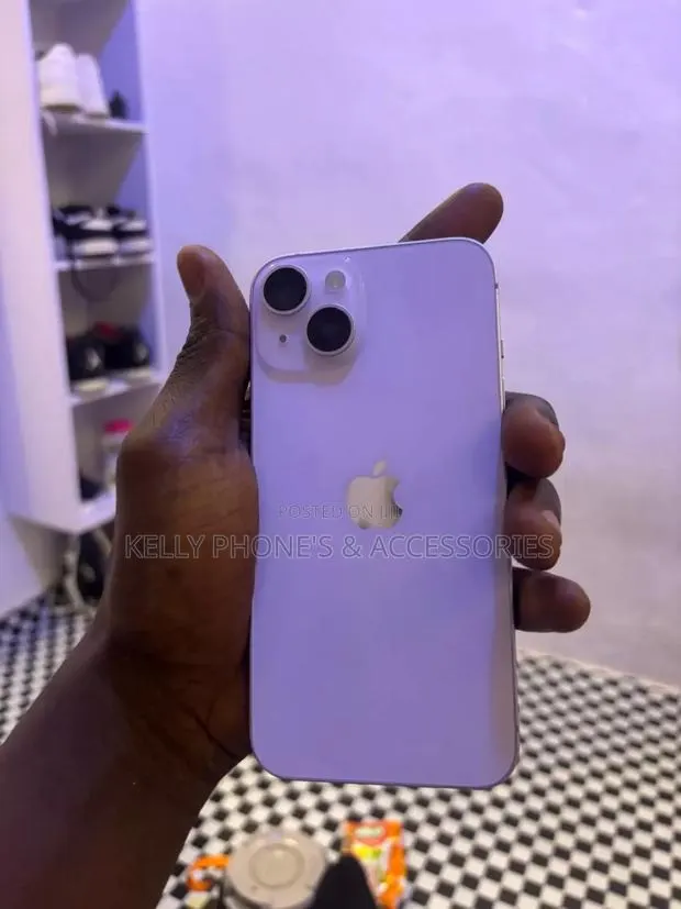 Apple iPhone 14 256 GB White · Photo 1