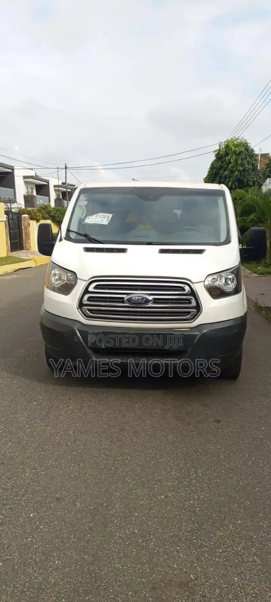 Ford Transit 2016 White · Photo 1