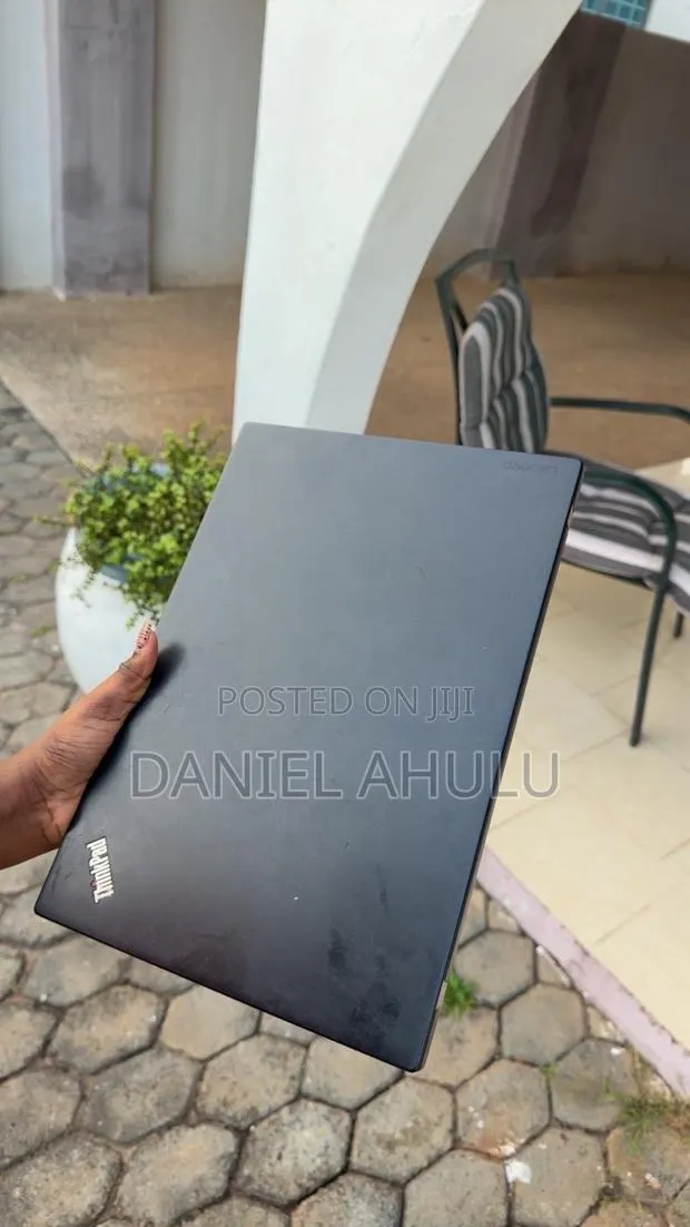 Laptop Lenovo ThinkPad T460s 12GB Intel Core i5 SSD 500GB · Photo 1