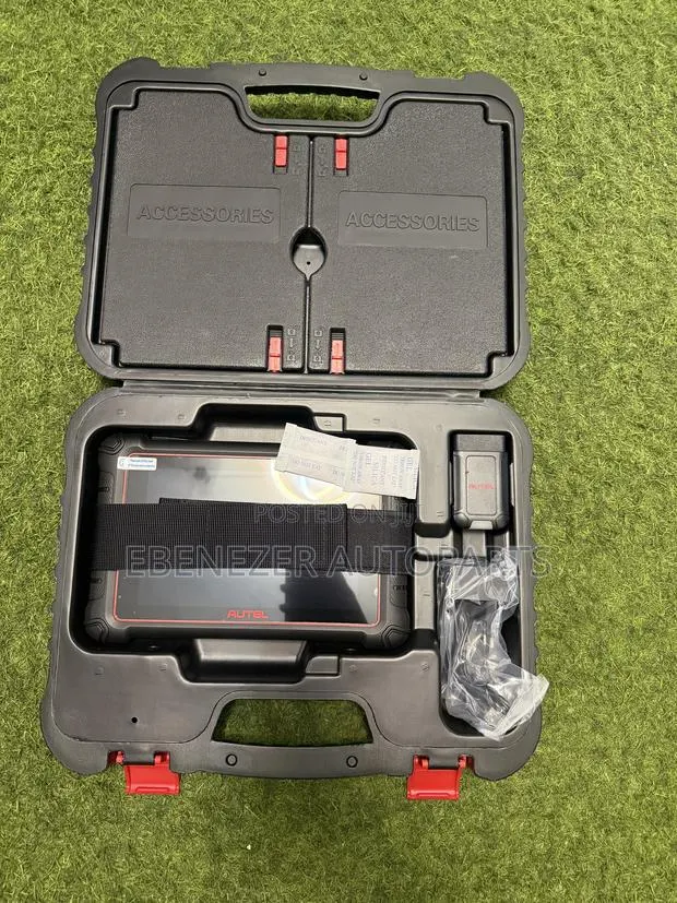 Autel MaxiCOM 8-Inch Wireless Automotive Diagnostic Machine · Photo 1