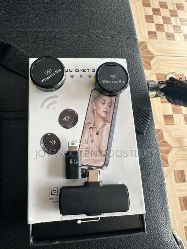 2-in-1 Wireless Microphone for iPhone and Android for Content Creation · Photo 1