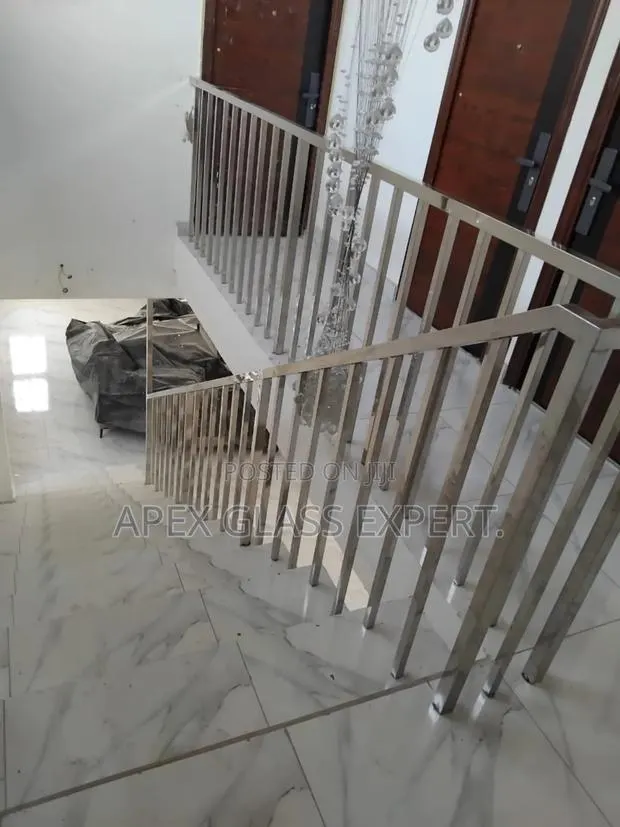 Stainless Railing With Square Pipe · Photo 1