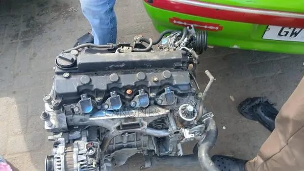 Honda Civic Engine · Photo 1