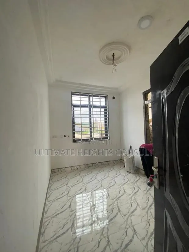 1bdrm Apartment in Race Course, Lapaz for rent · Photo 1