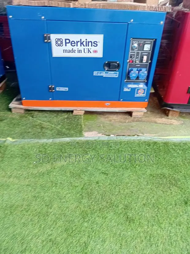 Perkins High-Performance Diesel Generator · Photo 1