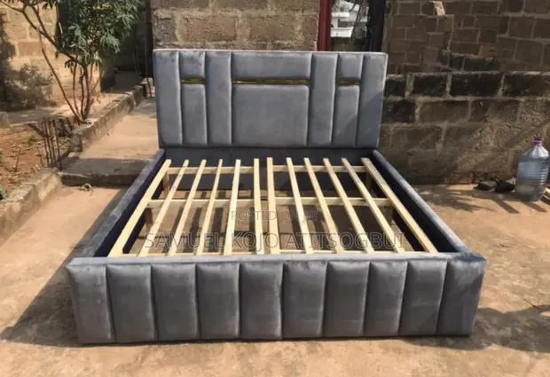 Darkgray Queen Size Bed Frame · Photo 1