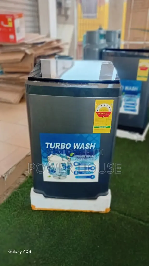 H a Freshflow 8kg Washing Machine · Photo 1