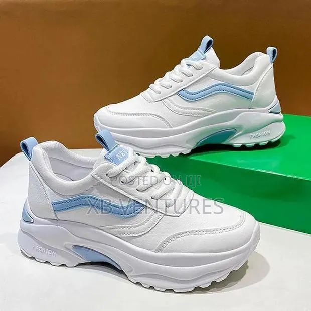 Trendy Ladies Causal White Shoes · Photo 1
