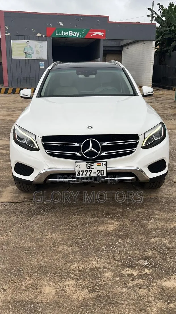 Mercedes-Benz GLC-Class 2020 White · Photo 1