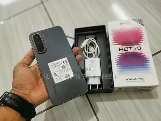 New Infinix Hot 70 128 GB Black · Photo 1