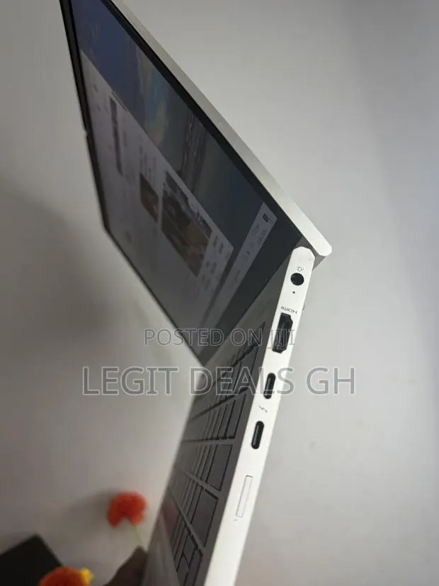 Laptop HP EliteBook 830 G7 8GB Intel Core i5 SSD 256GB · Photo 1