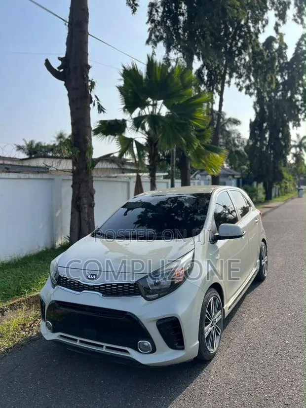 Kia Morning 2017 Beige · Photo 1