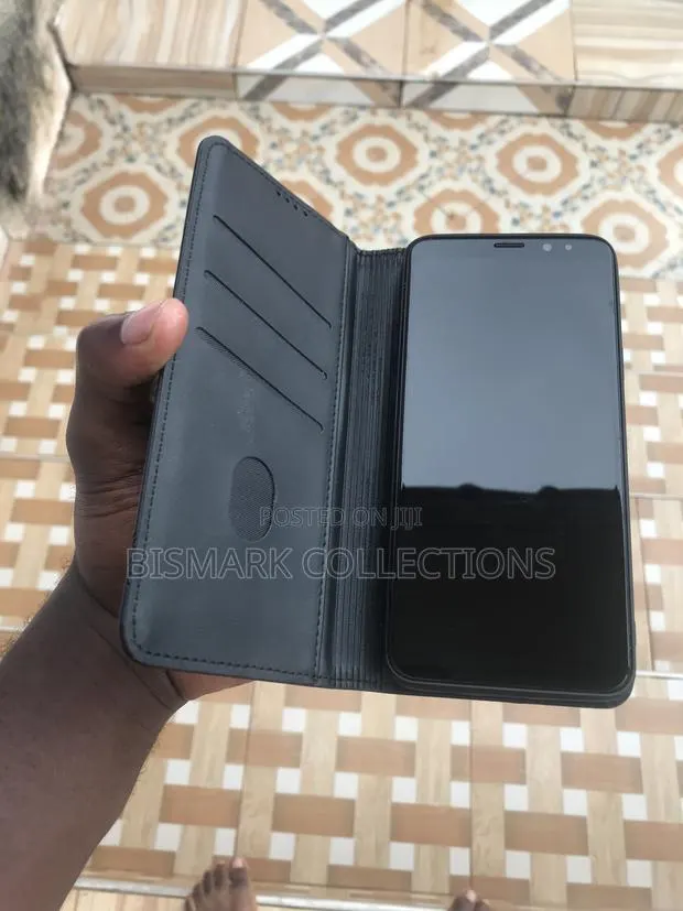 Samsung Galaxy S9 Plus 64 GB Black · Photo 1