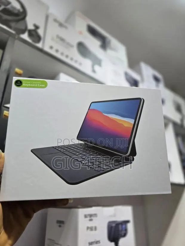 Apple Magic Keyboard for iPad Pro 11 2024 With Backlit · Photo 1