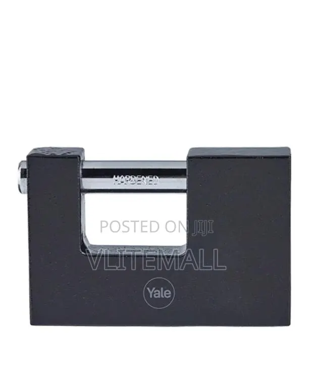 Yale 90mm Iron Shutter Padlock Y113bl/90/119/1 · Photo 1
